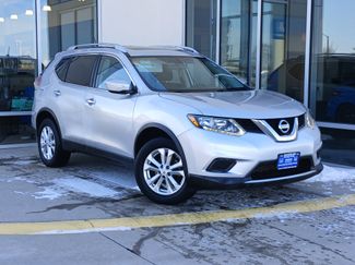 Used 2015 Nissan Rogue SV w/ SV Moonroof Package AWD/4WD video 2