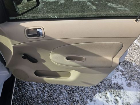 Used 2007 Chevrolet Cobalt LS w/ Enhanced Safety Package image 20