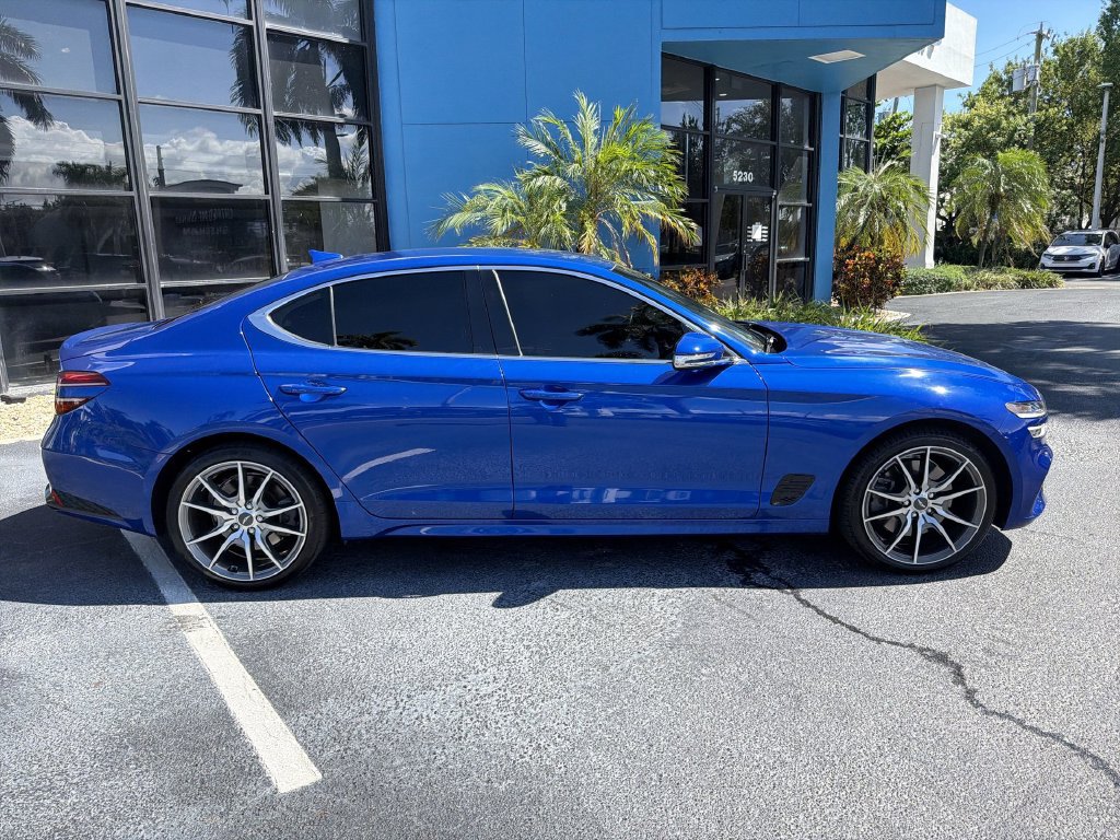 Used 2022 Genesis G70 3.3T RWD image 9