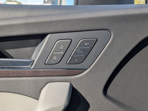 Used 2022 Audi Q5 2.0T Premium Plus image 21