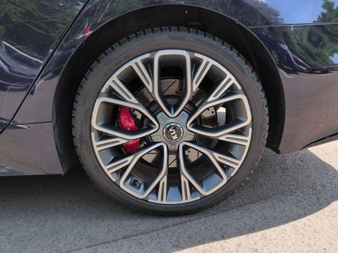 Used 2020 Kia Stinger GT AWD/4WD image 11