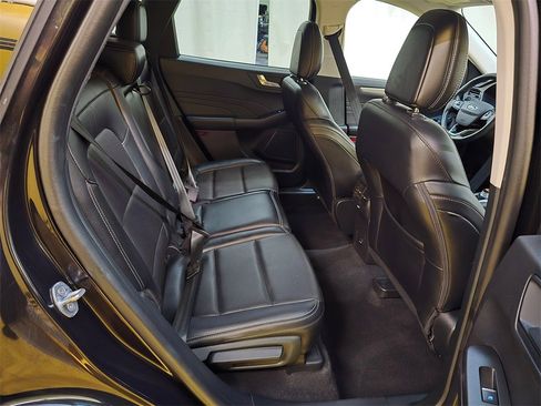 Used 2021 Ford Escape SEL image 15