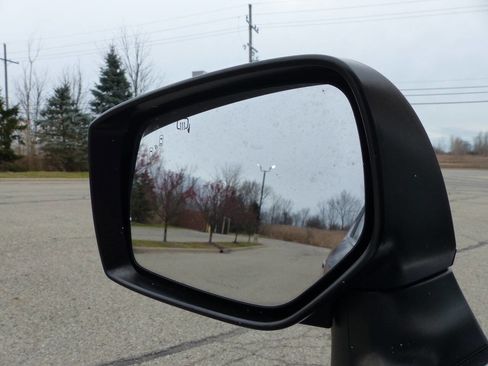 Used 2017 Subaru Legacy 2.5i Sport image 47