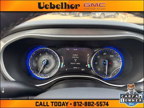 Used 2022 Chrysler Pacifica Touring-L FWD image 31