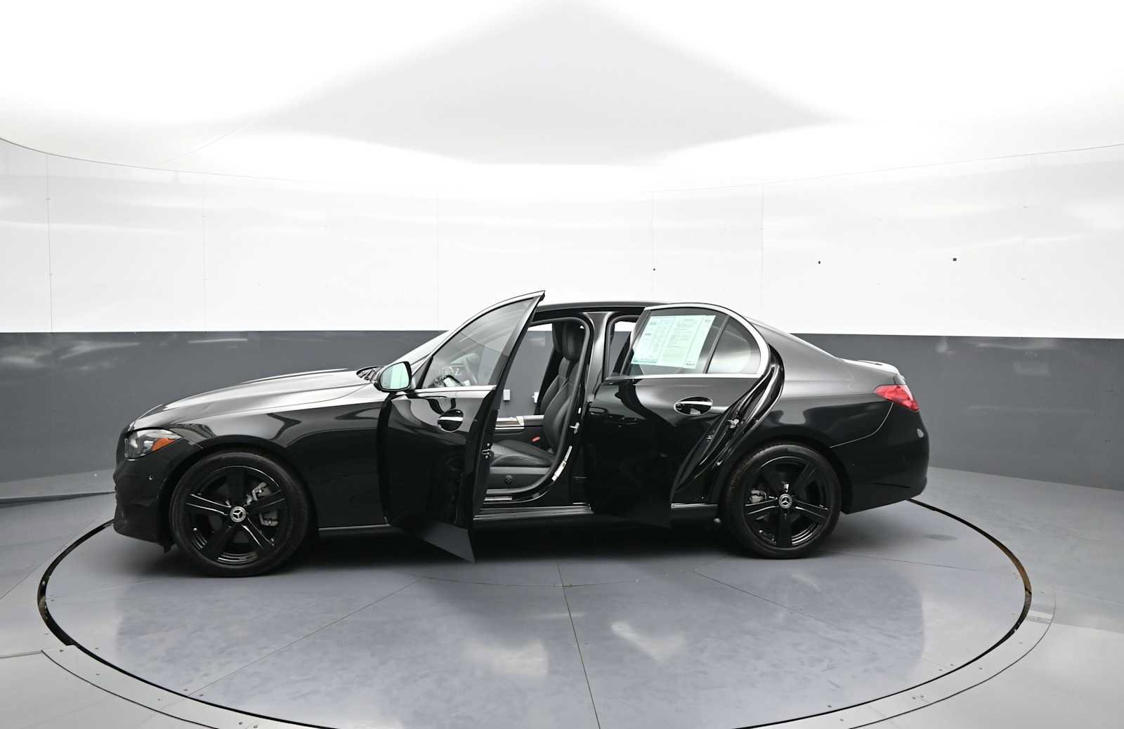 Used 2024 Mercedes-Benz C 300 4MATIC Sedan image 48