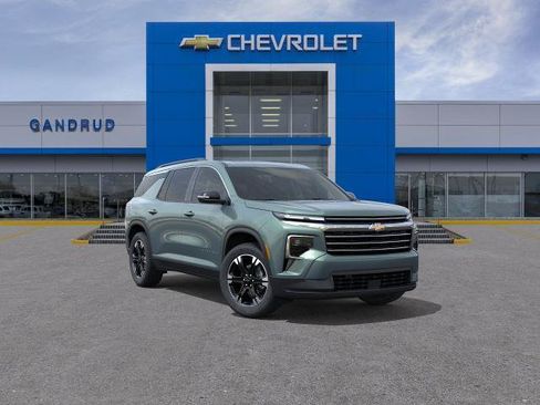 New 2027 Chevrolet Traverse LT w/ Sun and Wheel Package AWD/4WD image 25