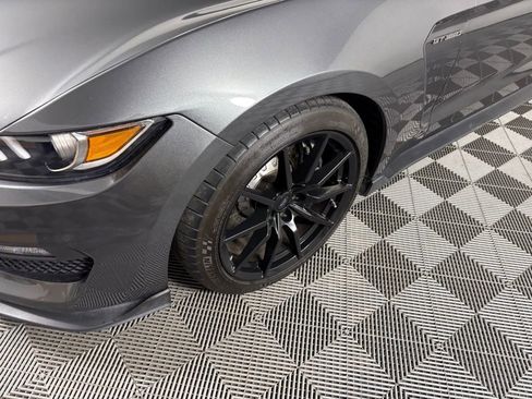 Certified 2017 Ford Mustang Shelby GT350 image 9