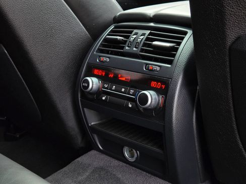 Used 2013 BMW M5 RWD image 24