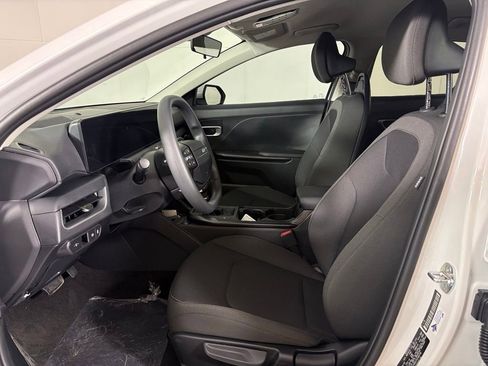 New 2026 Kia K4 FWD image 13