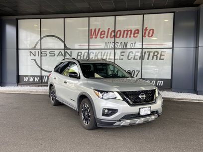 Certified 2020 Nissan Pathfinder SL