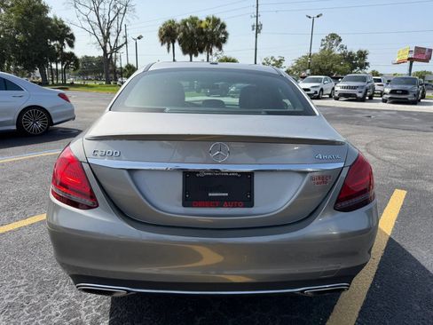 Used 2019 Mercedes-Benz C 300 4MATIC Sedan w/ Premium Package image 6