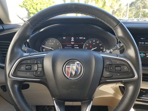 Used 2022 Buick Envision Essence w/ Safety Package image 23