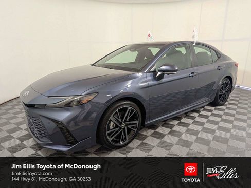 Used 2026 Toyota Camry XSE w/ Premium Plus Package FWD image 1