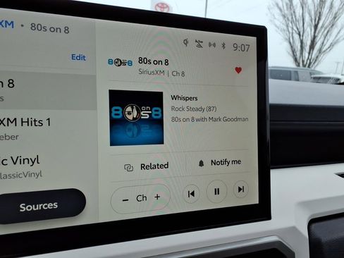 Used 2024 Toyota Tacoma TRD Sport w/ TRD Sport Upgrade Package image 21