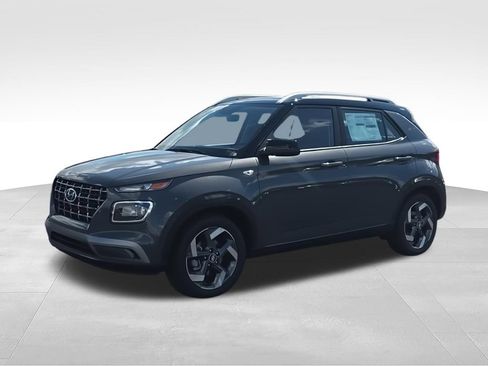New 2026 Hyundai Venue SEL FWD image 4