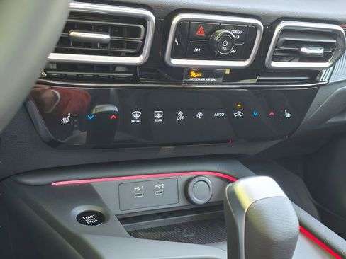 New 2026 Nissan Sentra SR FWD image 26