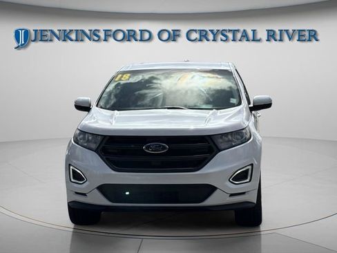 Used 2018 Ford Edge Sport w/ Technology Package AWD/4WD image 3