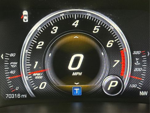 Used 2015 Chevrolet Corvette Stingray Coupe w/ 3LT Preferred Equipment Group RWD image 20