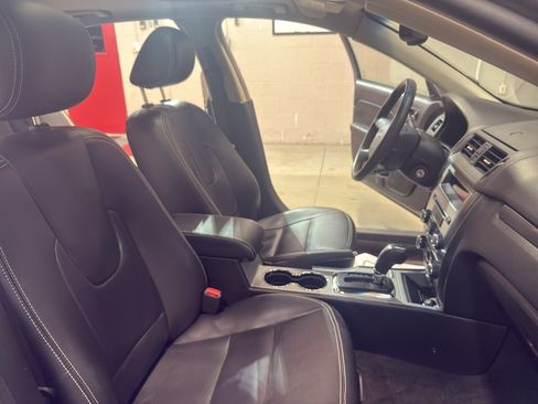 Used 2011 Ford Fusion SEL w/ 302A Rapid Spec Order Code image 21