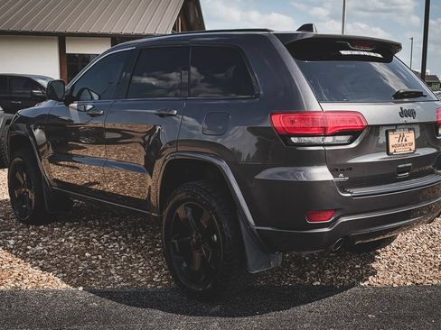 Used 2015 Jeep Grand Cherokee Altitude AWD/4WD image 20