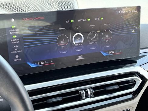 Used 2023 BMW i4 eDrive35 w/ Premium Package RWD image 28