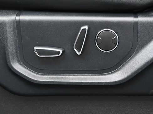 Used 2019 Ford F250 Lariat w/ Lariat Ultimate Package image 10