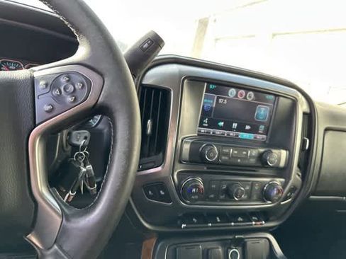 Used 2015 Chevrolet Silverado 2500 LTZ w/ LTZ Plus Package image 7