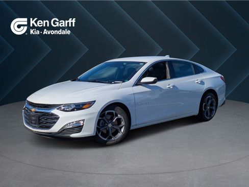 Used 2024 Chevrolet Malibu LT image 1