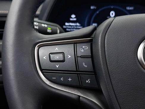 Used 2025 Lexus UX 300h FWD w/ Accessory Package (Z1) image 32