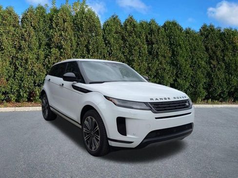 Used 2026 Land Rover Range Rover Evoque S image 3