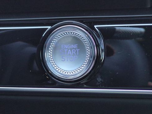 New 2026 Genesis GV70 2.5T Sport Prestige AWD/4WD image 31