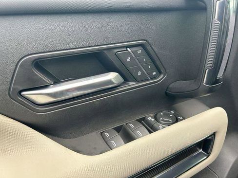 New 2026 GMC Hummer EV SUV image 38