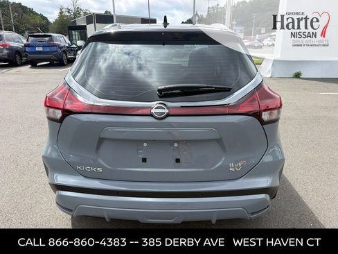 Certified 2023 Nissan Kicks SV FWD image 6