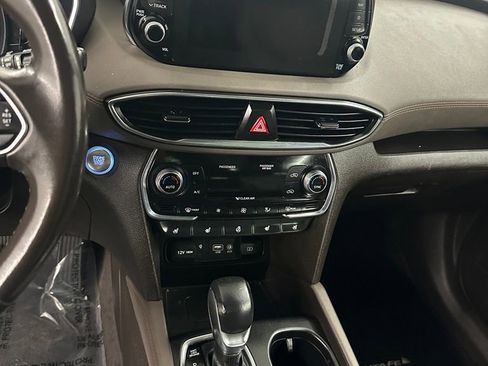 Used 2019 Hyundai Santa Fe AWD image 17