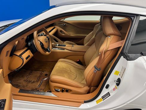 Used 2018 Lexus LC 500 Coupe w/ Sport Package image 14