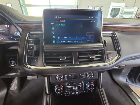 Certified 2023 Chevrolet Suburban Premier AWD/4WD image 22