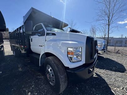 New 2025 Ford F750 2WD Regular Cab Super Duty