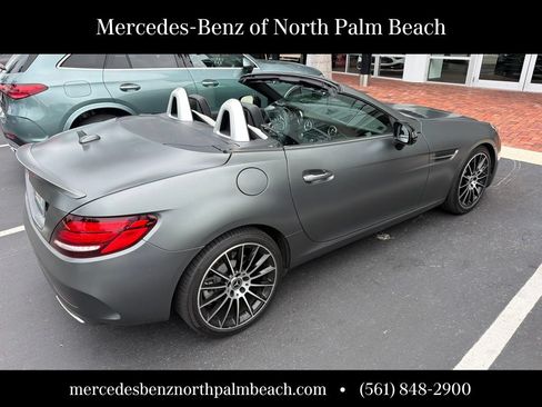 Used 2019 Mercedes-Benz SLC 300 image 2