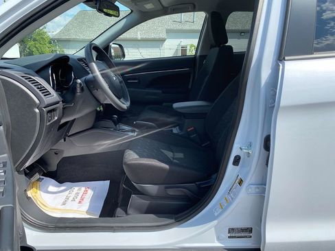 New 2025 Mitsubishi Outlander Sport ES image 12