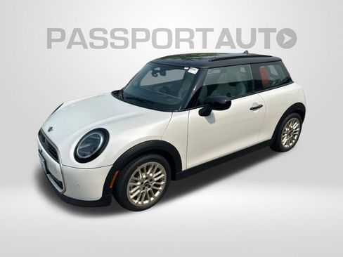 New 2026 MINI Cooper 2-Door Hardtop FWD image 1