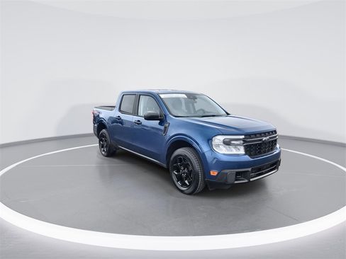 Used 2024 Ford Maverick XLT w/ Equipment Group 300A Standard image 2