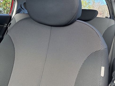 Used 2008 Kia Rio5 LX image 5