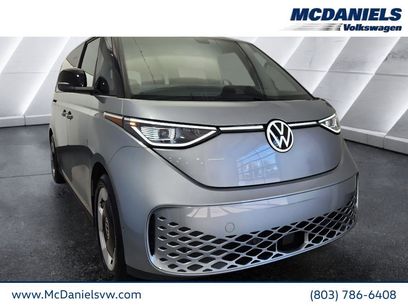 New 2025 Volkswagen ID. Buzz Pro S