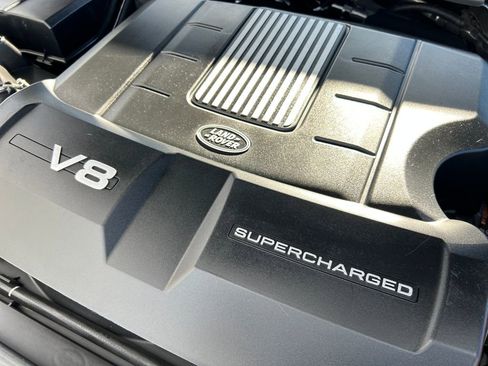 Used 2011 Land Rover Range Rover Sport Supercharged image 32