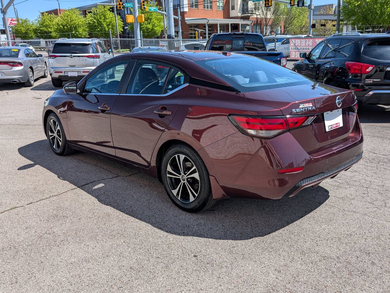 Used 2021 Nissan Sentra SV FWD image 8