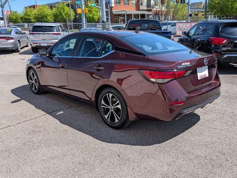 Used 2021 Nissan Sentra SV image 8