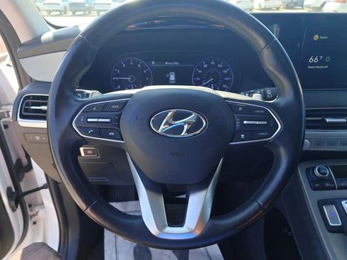 Used 2022 Hyundai Palisade SEL w/ 8P Bench Seat Package image 16