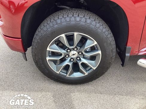 Used 2026 Chevrolet Silverado 1500 RST AWD/4WD image 24