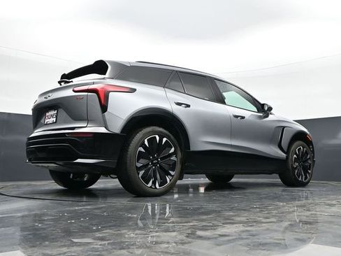 Used 2024 Chevrolet Blazer EV RS AWD/4WD image 40
