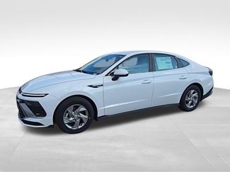 New 2026 Hyundai Sonata SE FWD video 4